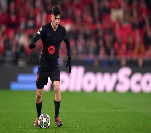 英格兰球员周薪排行榜：伊万-托尼42.3万镑居首，凯恩第二