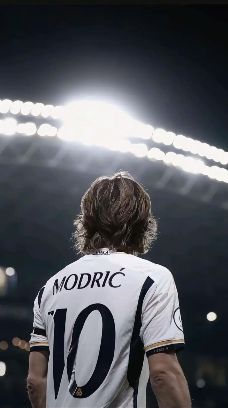 门兴格拉德巴赫3-0大胜海登海姆，町野修斗、哈里斯-塔巴科维奇破门